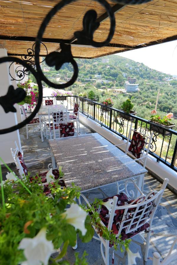 Vila Panorama Piqeras住宿加早餐旅馆 外观 照片