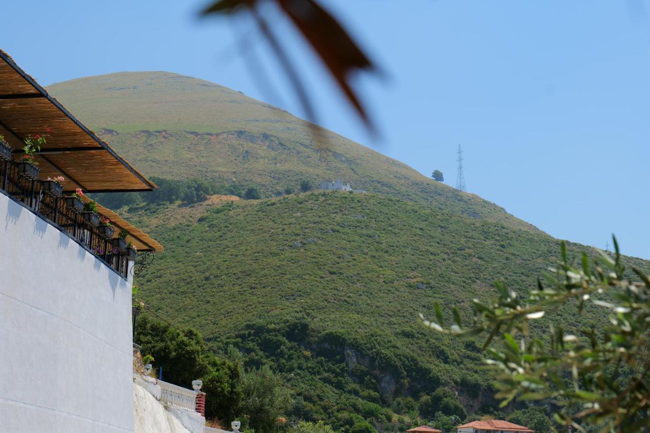 Vila Panorama Piqeras住宿加早餐旅馆 外观 照片